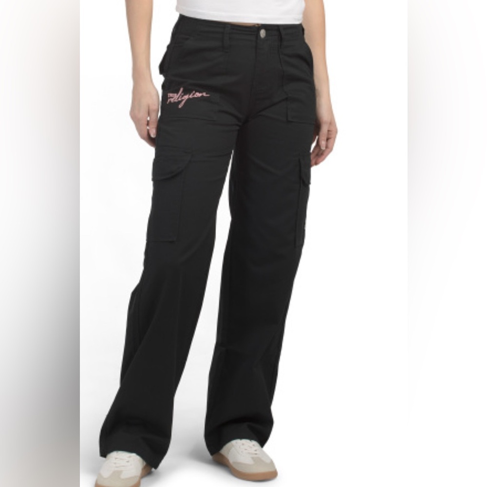 True Religion Black Cargo Pants with Classic Design
